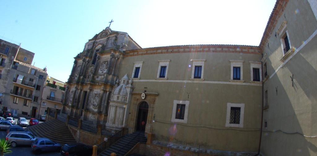 Gualtiero Camere & Suite Caltagirone Exteriör bild