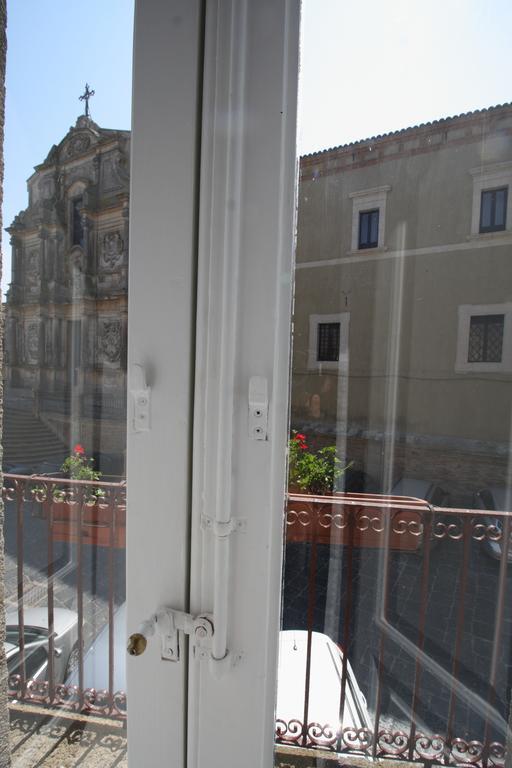 Gualtiero Camere & Suite Caltagirone Exteriör bild